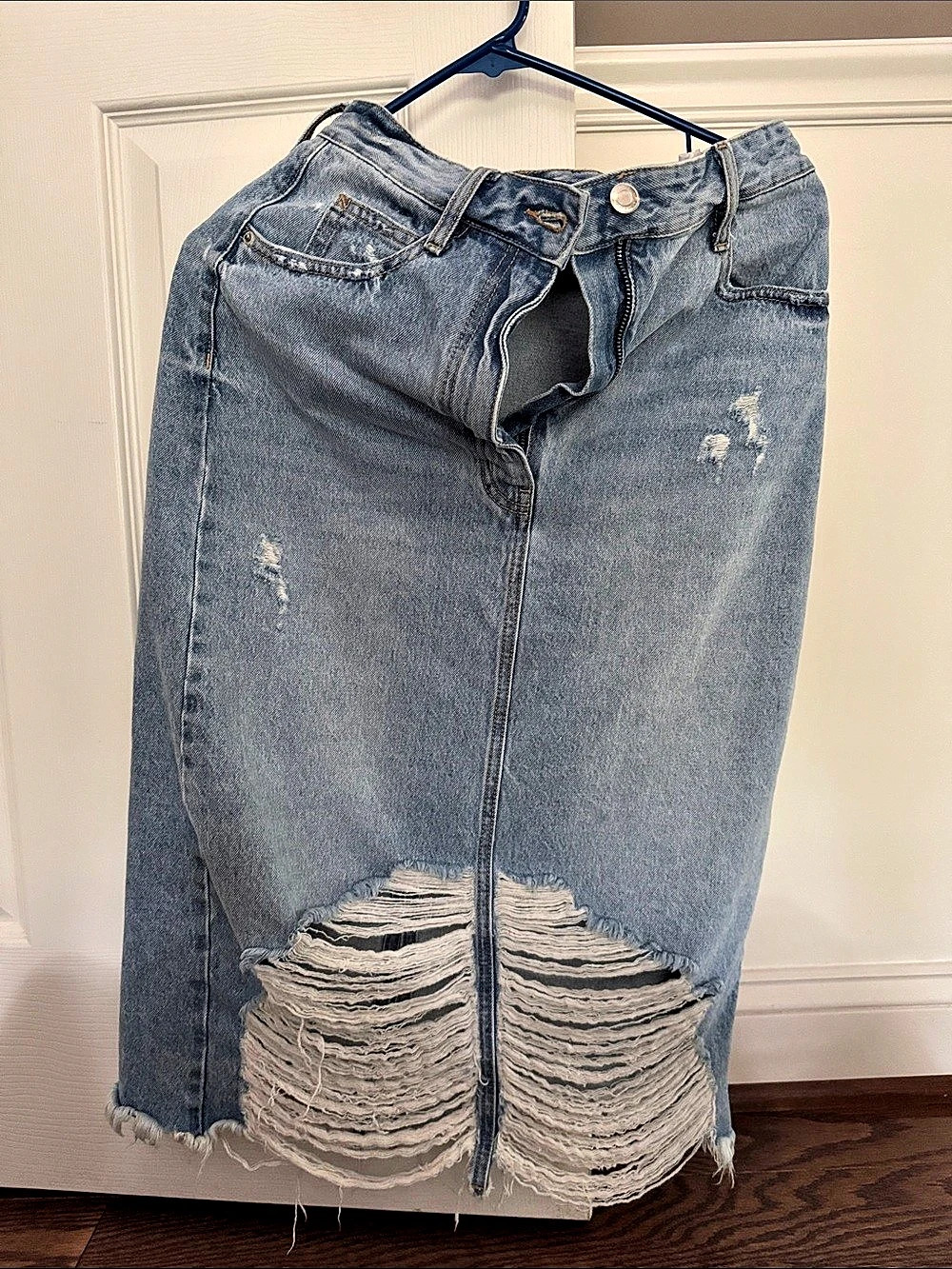 ZARA Trafaluc denimwear skirt Distressed Denim Mini Skirt Small